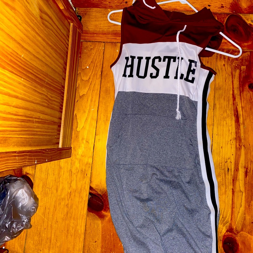 Charlotte Rues dress.